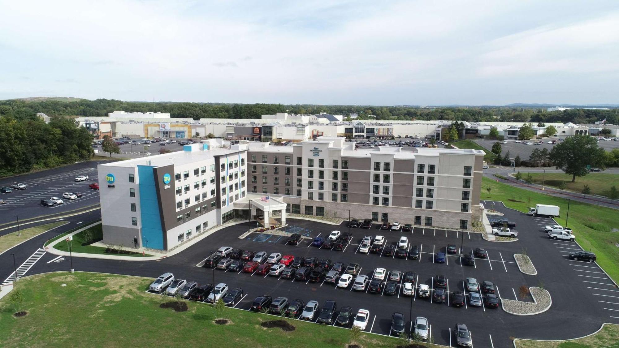 Tru By Hilton Albany Crossgates Mall Hotel Exterior photo